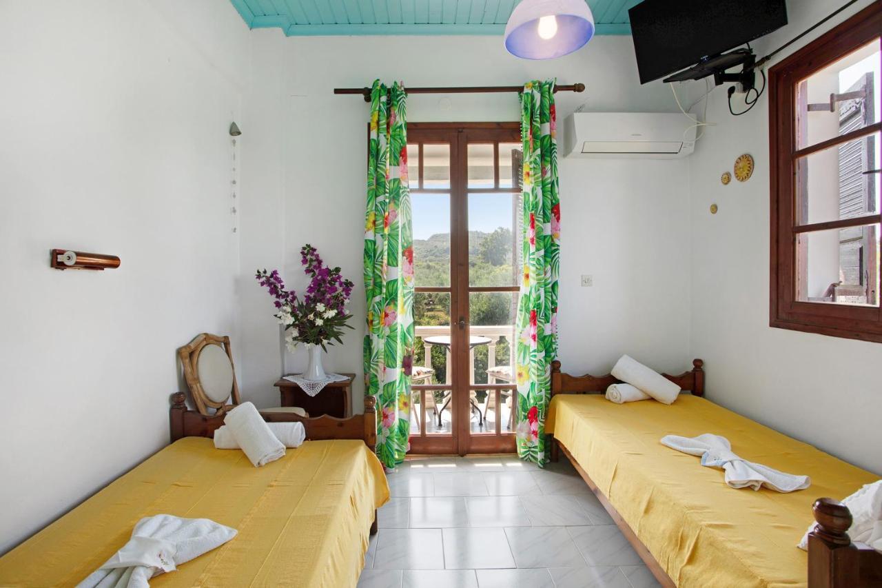 Areti Orfeas Budget Apartment *