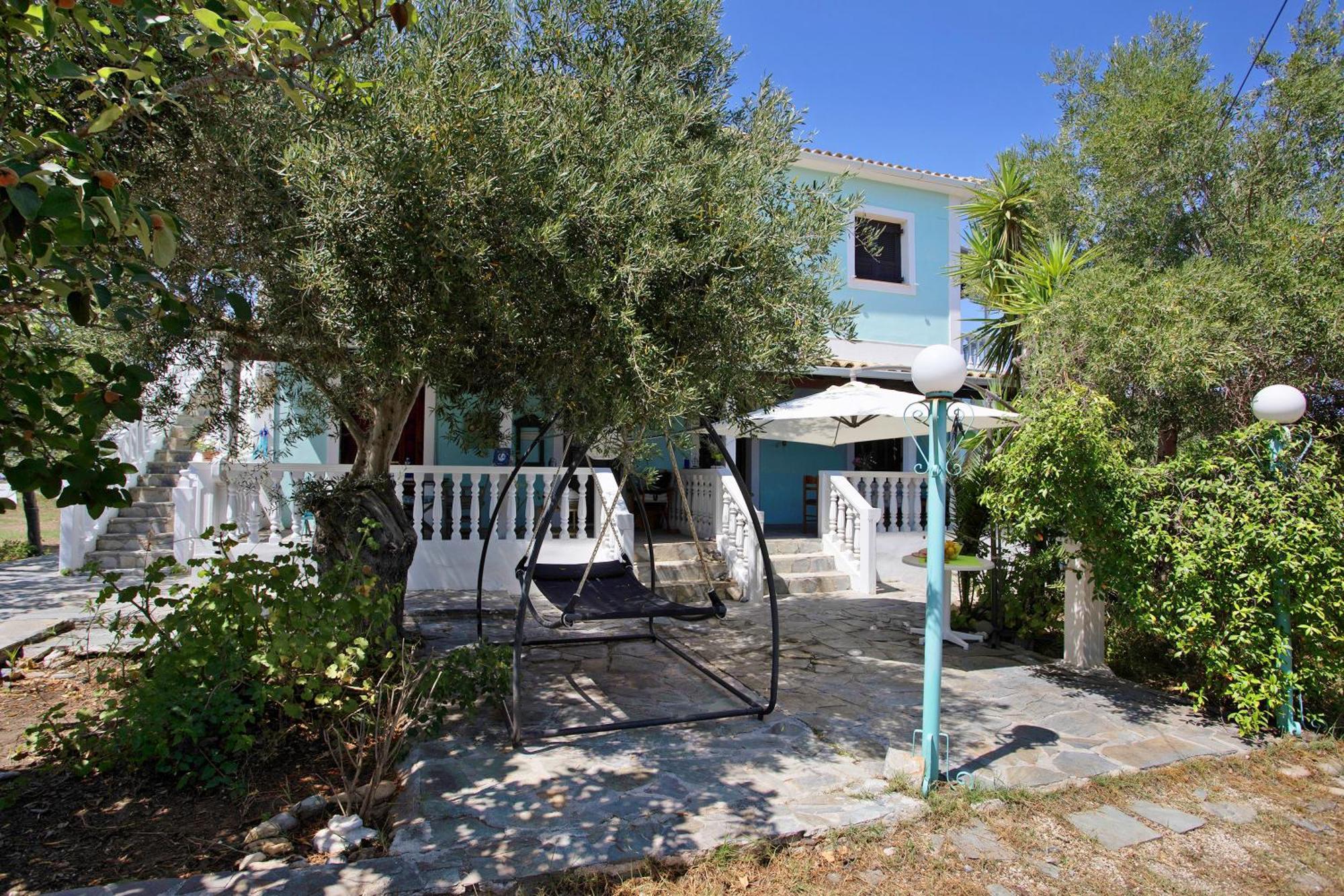Areti Orfeas Budget Apartment